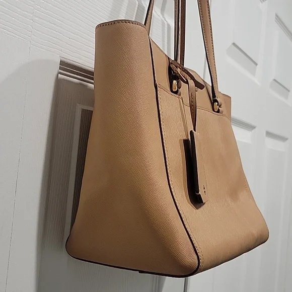 Tory Burch Tan Tote Bag - Picture 5 of 12